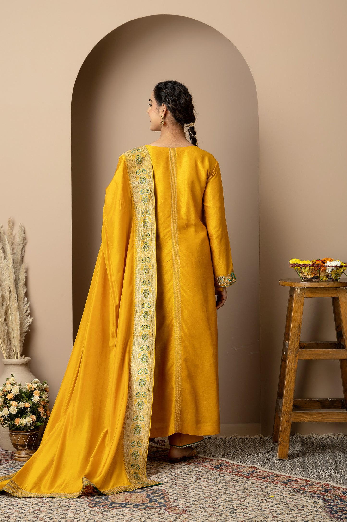 Kesar Noor