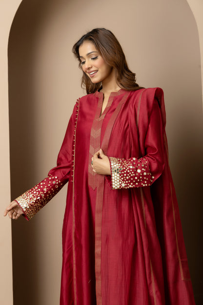 Noor-E-Nazakat